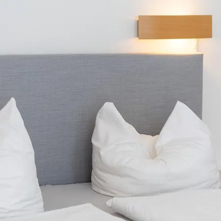 Hotel Seebruecke *