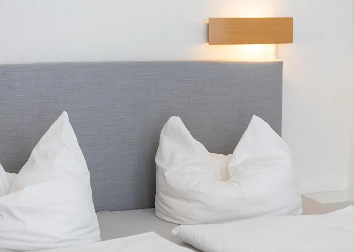 Hotel Seebruecke *